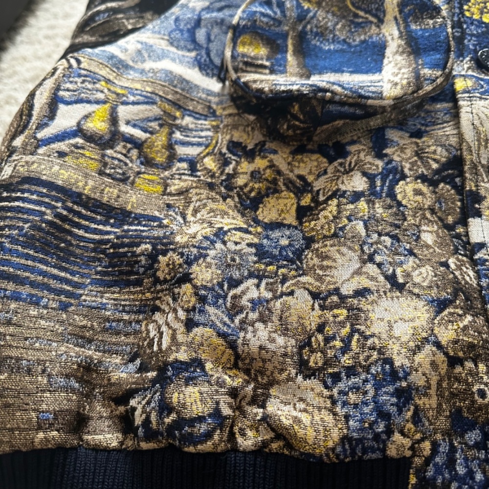 Louis Vuitton x Virgil Abloh - SS20 Tapestry Bomber - Picture 11 of 15